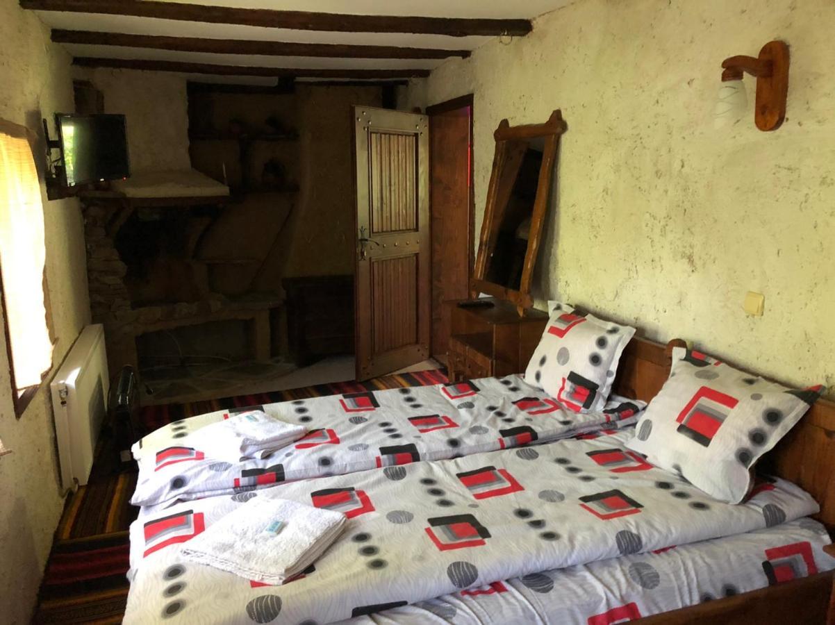 Etnographic Houses Dŭlbok Dol Extérieur photo